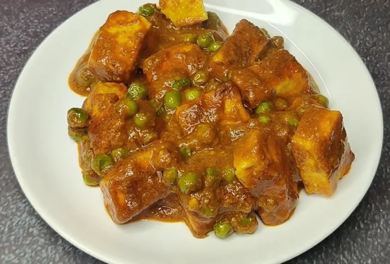 Matar Paneer Recipe Bengali