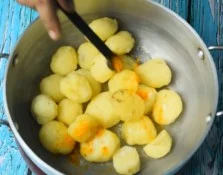 Aloo Dum Recipe Bengali